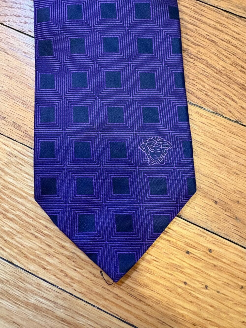 Versace Tie Purple Geometric 100% Silk Italy Luxury Medusa Logo Necktie with COA